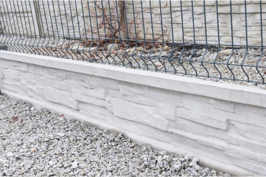 Podmurówka piaskowiec